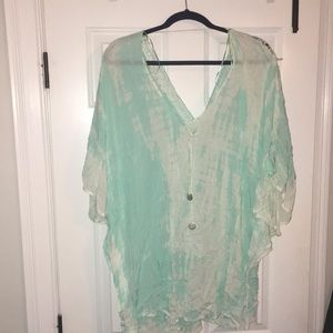 Beautiful NWOT surf gypsy beach cover up